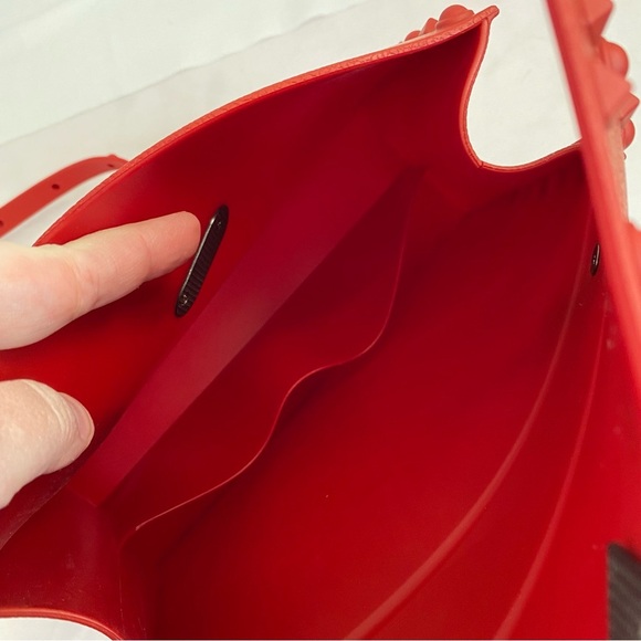 Red Silicone Studded Crossbody Bag - Picture 7 of 9